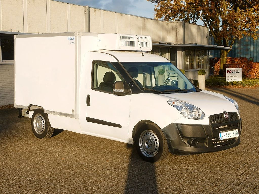 Fiat DOBLO 1.6 KUHLKOFFER CARRIER XARIOS -20 / AIRCO - Frigorifik kamyonet: fotoğraf 2 Fiat DOBLO 1.6 KUHLKOFFER CARRIER XARIOS -20 / AIRCO - Frigorifik kamyonet: fotoğraf 2
