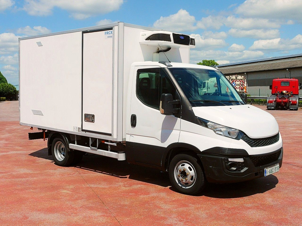 Iveco 35C13 DAILY KUHLKOFFER CARRIER PULSOR 400 AIRCO - Frigorifik kamyonet: fotoğraf 2 Iveco 35C13 DAILY KUHLKOFFER CARRIER PULSOR 400 AIRCO - Frigorifik kamyonet: fotoğraf 2