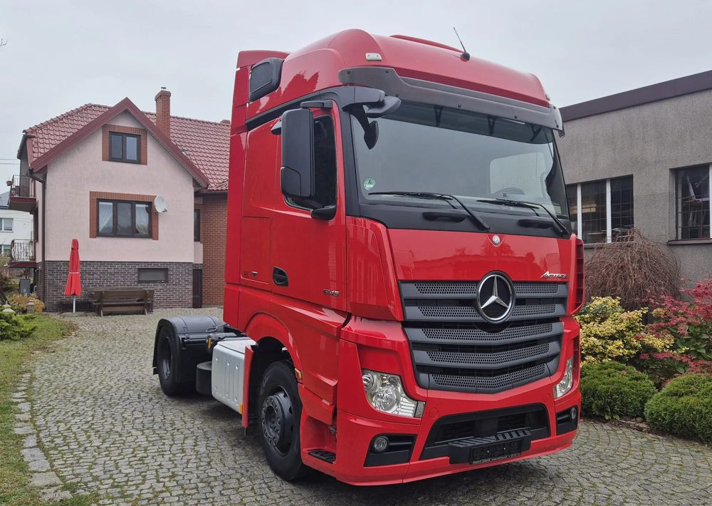 Mercedes-Benz 1845 - Çekici: fotoğraf 3 Mercedes-Benz 1845 - Çekici: fotoğraf 3