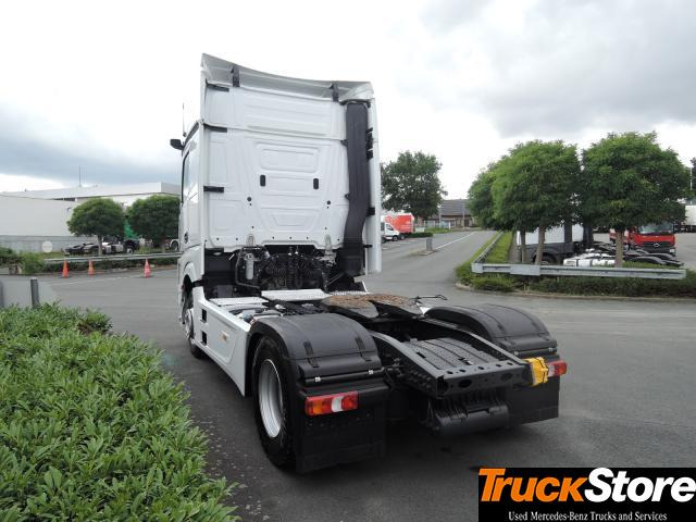 Mercedes-Benz Actros 1845 LS - Çekici: fotoğraf 4 Mercedes-Benz Actros 1845 LS - Çekici: fotoğraf 4