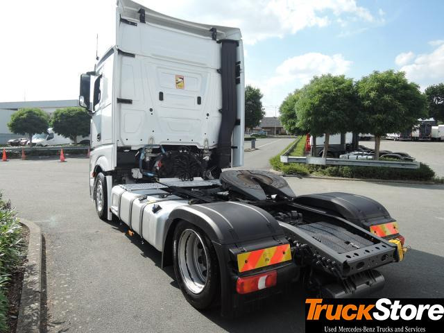 Mercedes-Benz Actros 1845 LS nRL - Çekici: fotoğraf 4 Mercedes-Benz Actros 1845 LS nRL - Çekici: fotoğraf 4