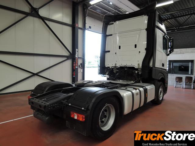 Mercedes-Benz Actros 1851 LS - Çekici: fotoğraf 4 Mercedes-Benz Actros 1851 LS - Çekici: fotoğraf 4