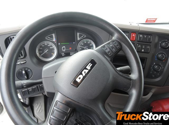 DAF LF 290 LBW 2.5T. - Tenteli kamyon: fotoğraf 2 DAF LF 290 LBW 2.5T. - Tenteli kamyon: fotoğraf 2