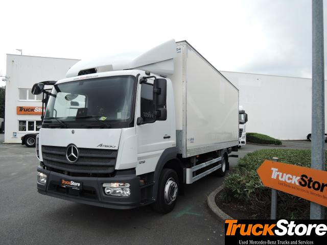 Mercedes-Benz Atego 1218 L - Kapalı kasa kamyon: fotoğraf 1 Mercedes-Benz Atego 1218 L - Kapalı kasa kamyon: fotoğraf 1
