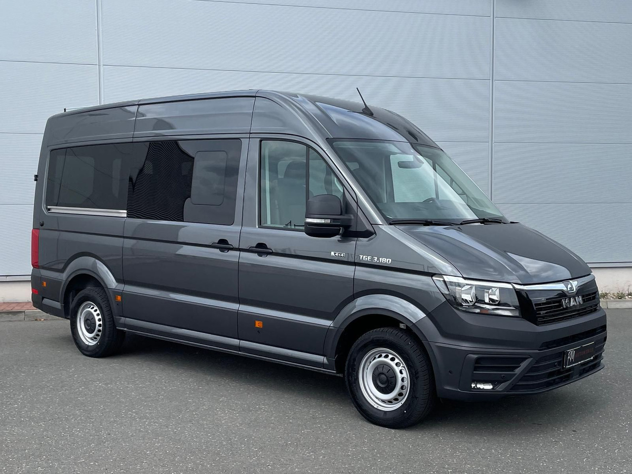 MAN TGE 3.180 Kombi L3H2 4x4 TEMPOMAT KAMERA 8-SITZE - Minibüs, Minivan: fotoğraf 2 MAN TGE 3.180 Kombi L3H2 4x4 TEMPOMAT KAMERA 8-SITZE - Minibüs, Minivan: fotoğraf 2