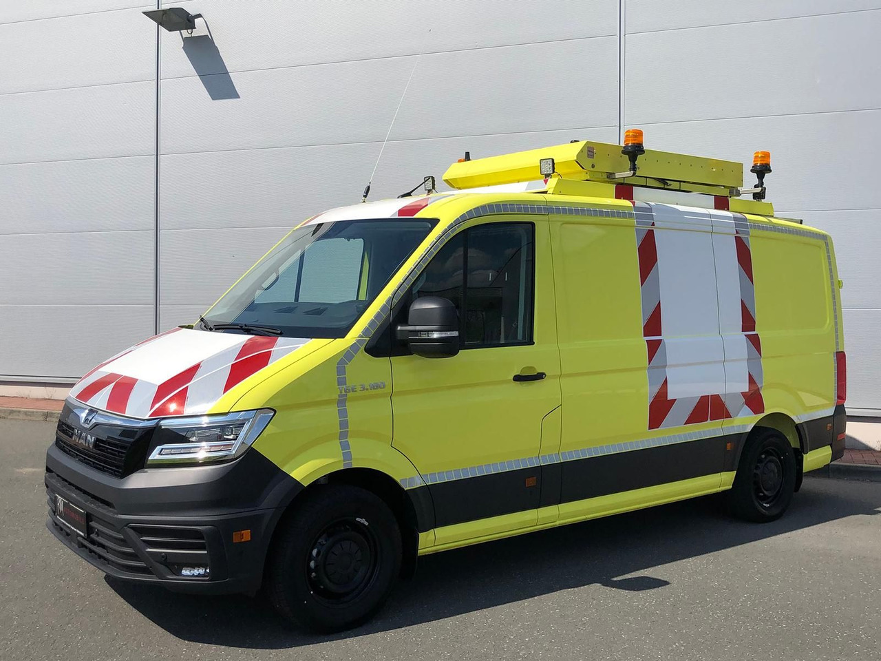 MAN TGE 3.180 L3H2 BF 4 BEGLEITFAHRZEUG ACC LED NAVI - Panelvan: fotoğraf 1 MAN TGE 3.180 L3H2 BF 4 BEGLEITFAHRZEUG ACC LED NAVI - Panelvan: fotoğraf 1