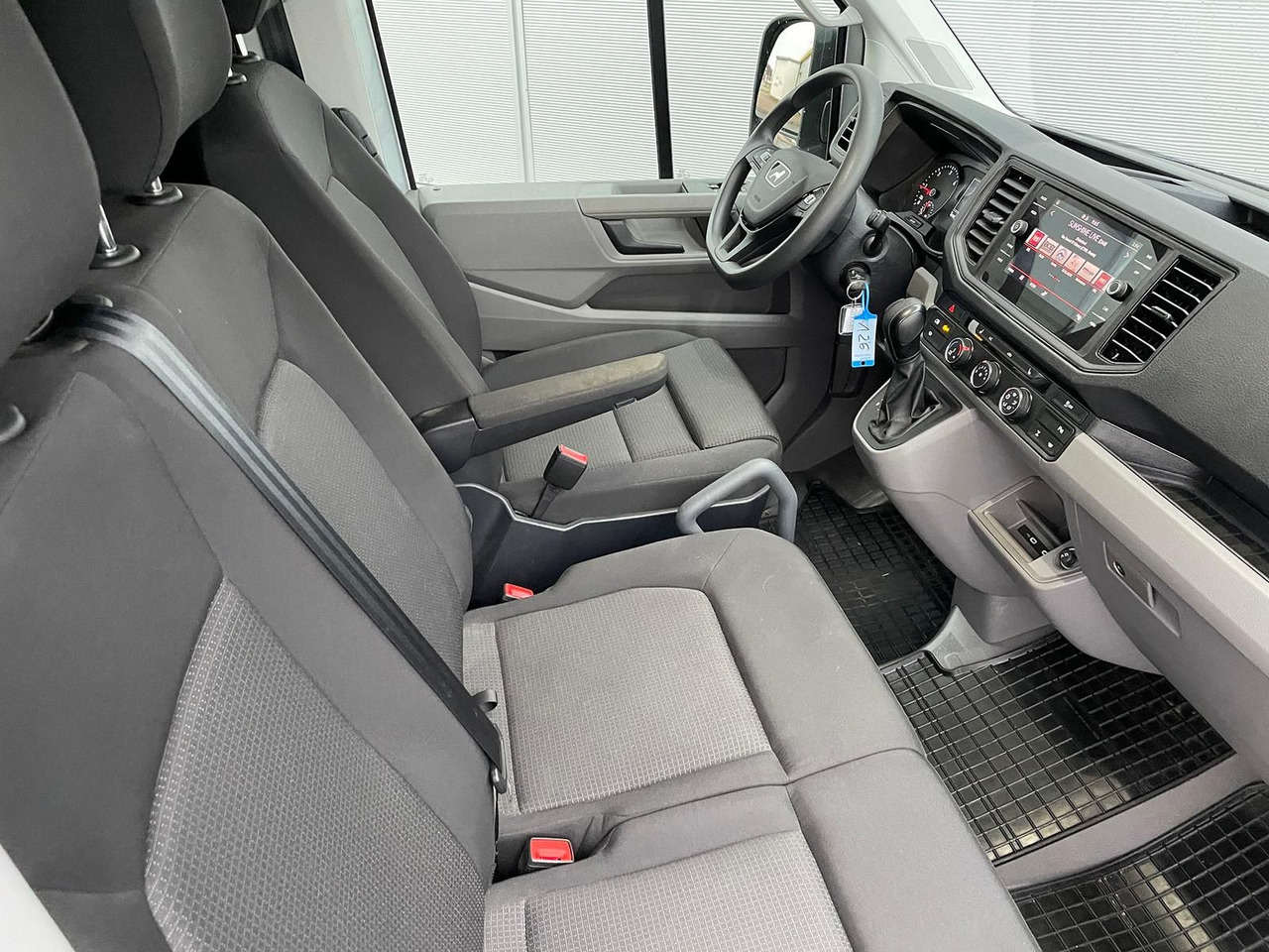 Panelvan MAN TGE 3.180 L3H3 Kasten 4x4 AUTOM DIFF NAV AHK ACC: fotoğraf 23