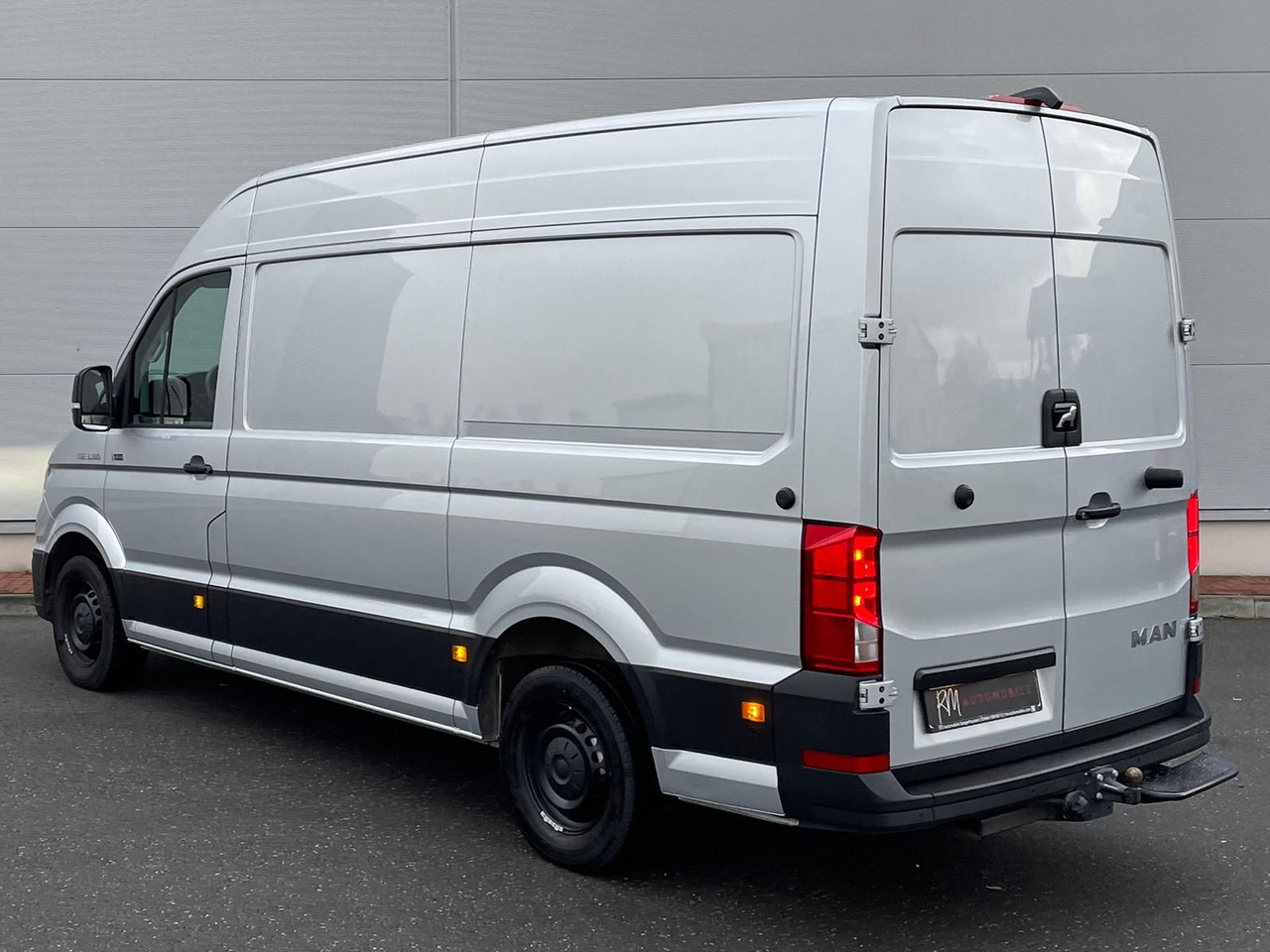 Panelvan MAN TGE 3.180 L3H3 Kasten 4x4 AUTOM DIFF NAV AHK ACC: fotoğraf 6