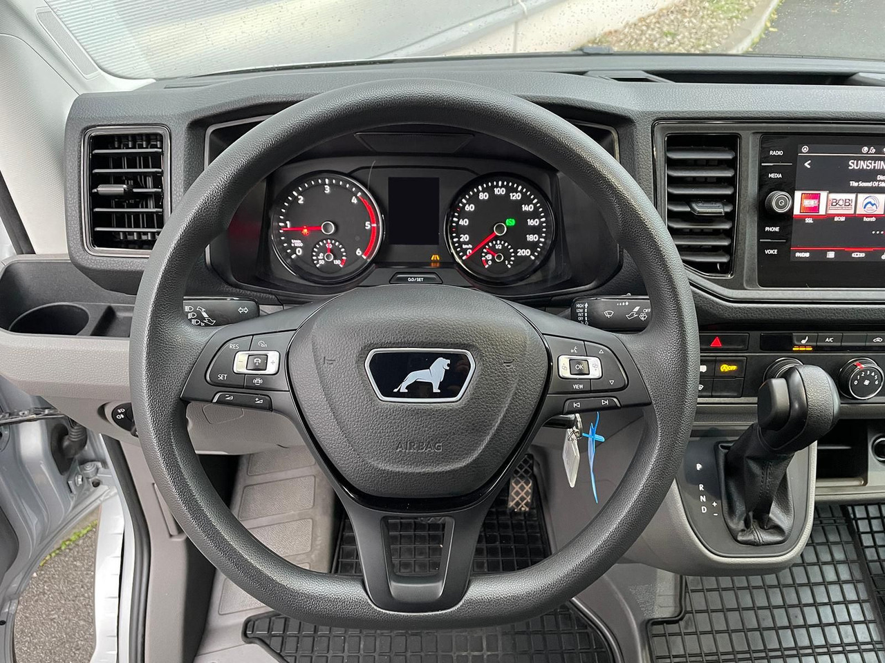Panelvan MAN TGE 3.180 L3H3 Kasten 4x4 AUTOM DIFF NAV AHK ACC: fotoğraf 13
