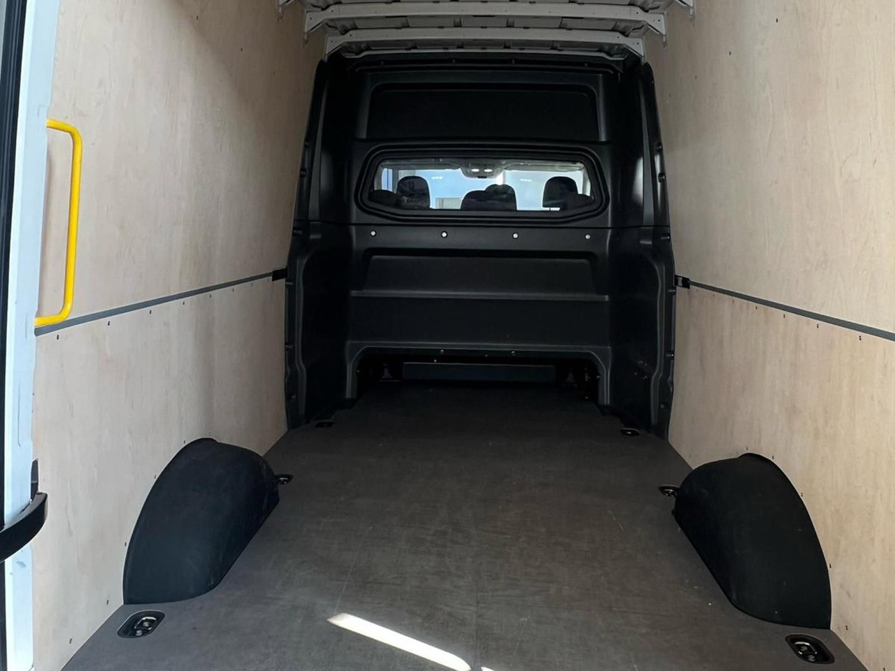 MAN TGE 3.180 L3H3 MIXTO 4x4 STANDHZ DIFF AHK ACC - Panelvan, Çift kabin kamyonet: fotoğraf 5 MAN TGE 3.180 L3H3 MIXTO 4x4 STANDHZ DIFF AHK ACC - Panelvan, Çift kabin kamyonet: fotoğraf 5