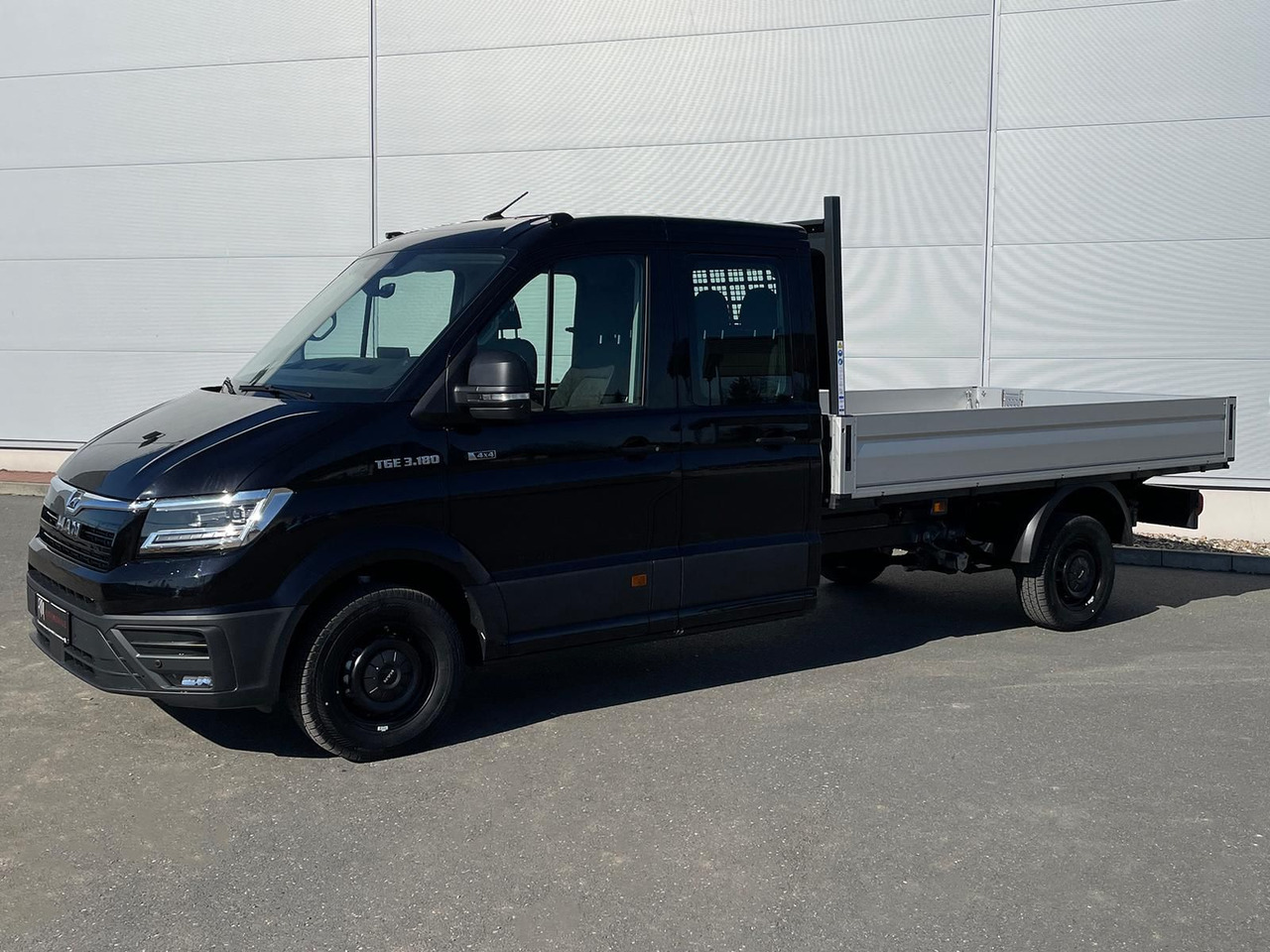 MAN TGE 3.180 Pritsche KIPPER DOKA LR 4x4 ACC LED - Damperli kamyonet, Çift kabin kamyonet: fotoğraf 1 MAN TGE 3.180 Pritsche KIPPER DOKA LR 4x4 ACC LED - Damperli kamyonet, Çift kabin kamyonet: fotoğraf 1