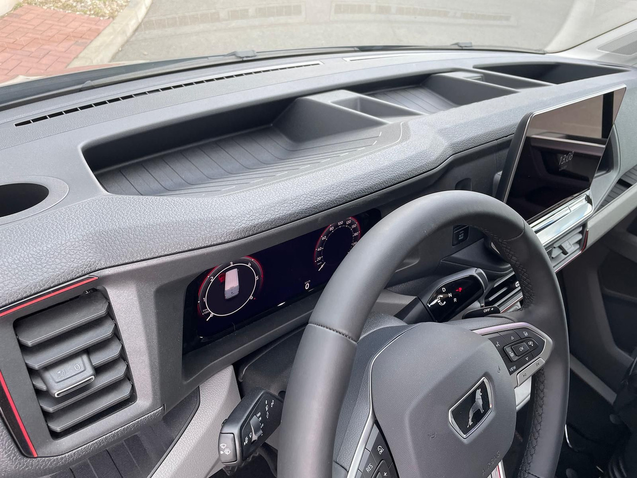 Panelvan MAN TGE 3.200 L3H3 Kasten 4x4 Individual S ACC STHZ: fotoğraf 36
