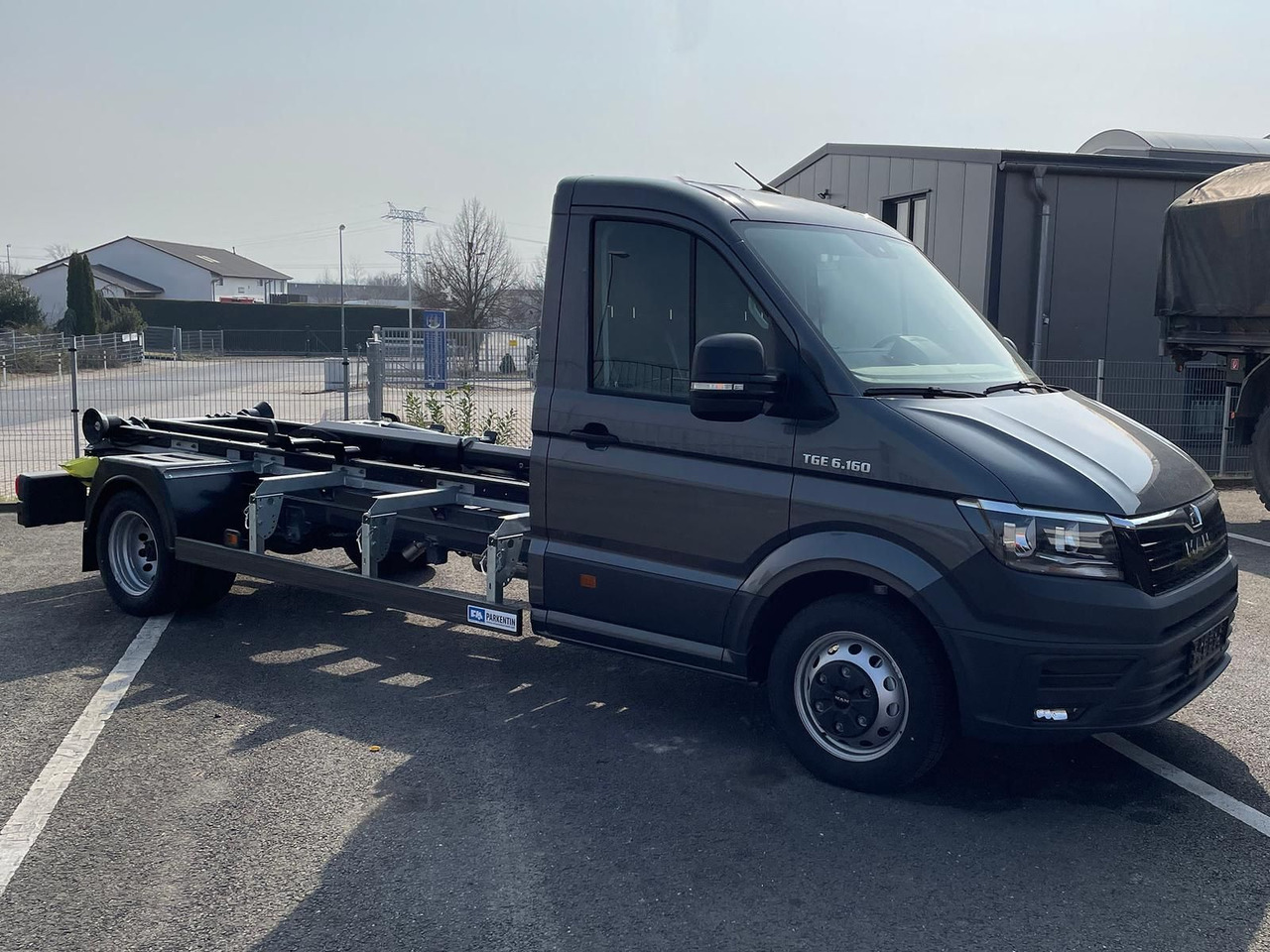 MAN TGE 6.160 Fahrgestell L4 Multilift Abrollkipper - Şasi kamyon: fotoğraf 2 MAN TGE 6.160 Fahrgestell L4 Multilift Abrollkipper - Şasi kamyon: fotoğraf 2