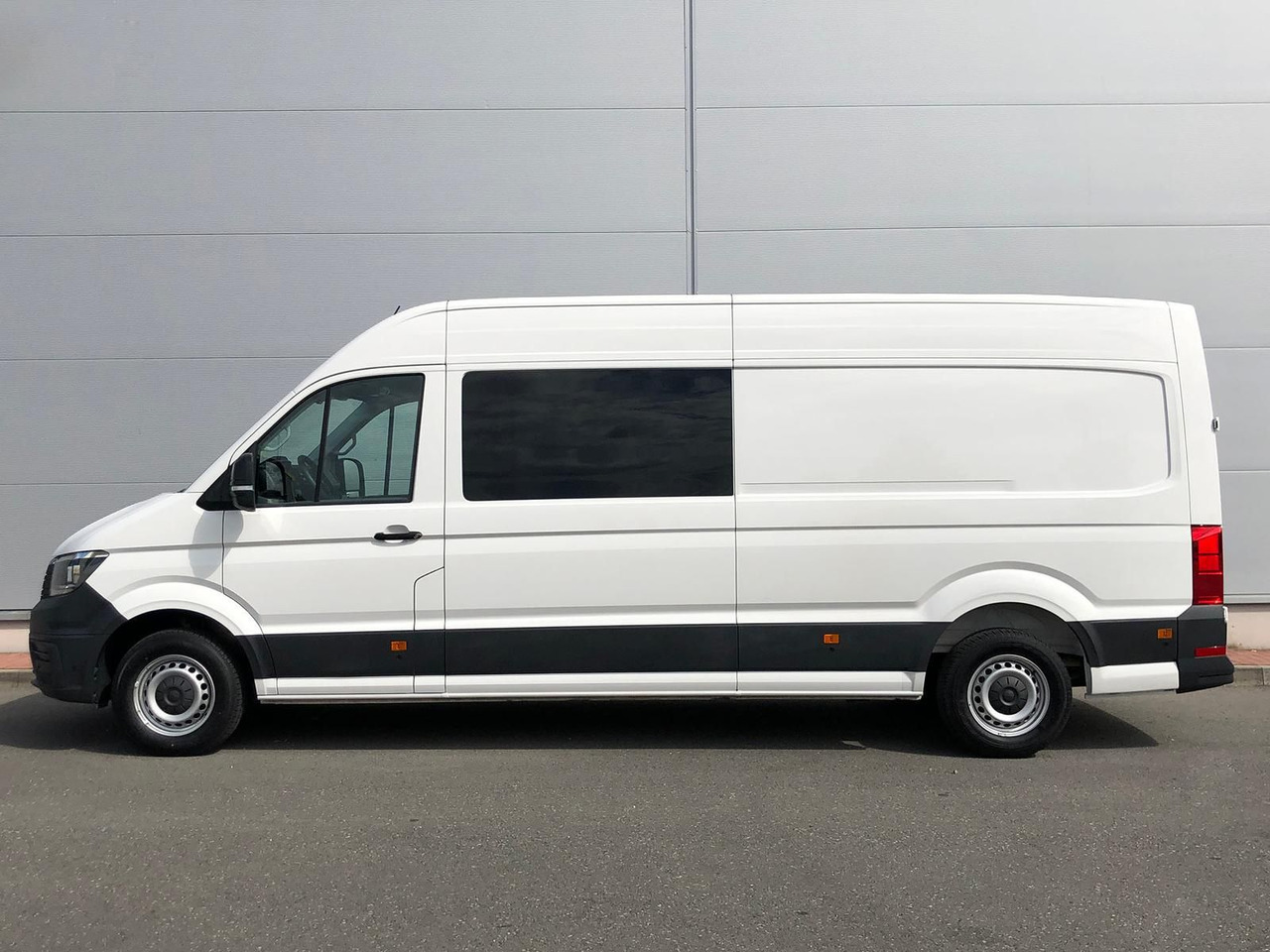 Volkswagen Crafter MIXTO 35 L4H3 KAMERA KLIMA SITZHZ DAB - Panelvan, Çift kabin kamyonet: fotoğraf 5 Volkswagen Crafter MIXTO 35 L4H3 KAMERA KLIMA SITZHZ DAB - Panelvan, Çift kabin kamyonet: fotoğraf 5