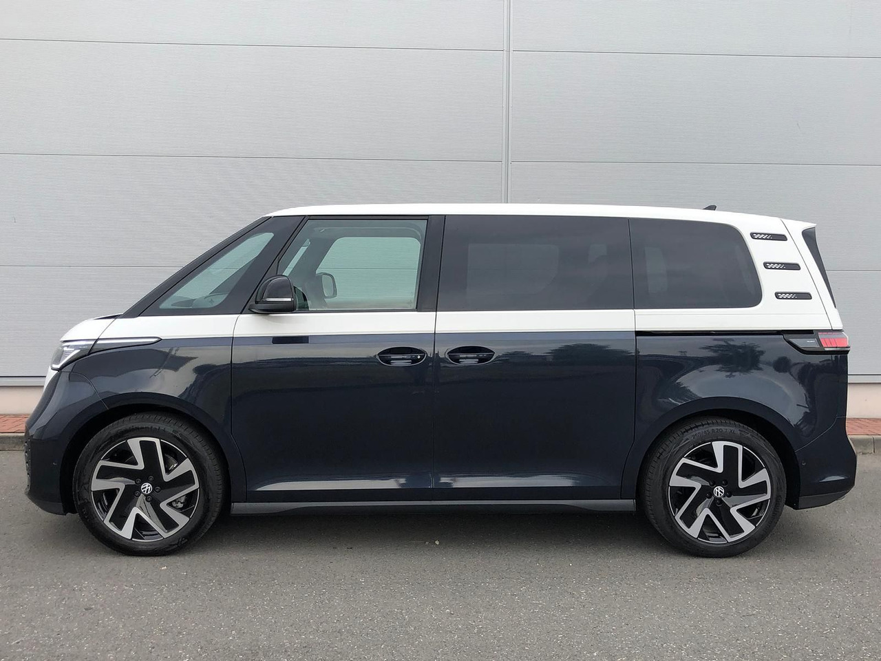 Minivan, Elektrikli kamyonet Volkswagen ID. Buzz 150 kW Pro AHK ACC MATRIX LED KEYLESS: fotoğraf 6 Minivan, Elektrikli kamyonet Volkswagen ID. Buzz 150 kW Pro AHK ACC MATRIX LED KEYLESS: fotoğraf 6