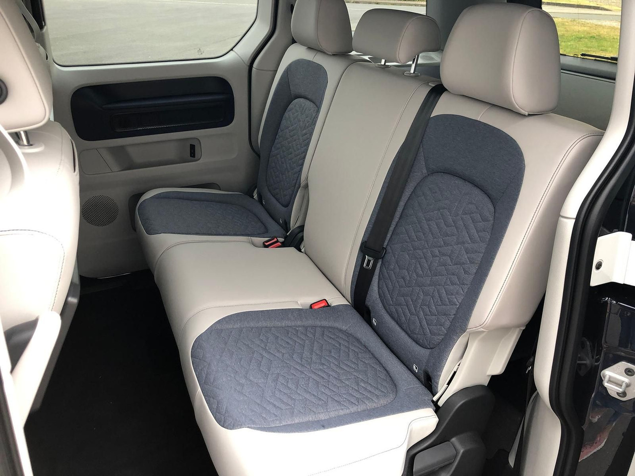 Minivan, Elektrikli kamyonet Volkswagen ID. Buzz 150 kW Pro AHK ACC MATRIX LED KEYLESS: fotoğraf 17 Minivan, Elektrikli kamyonet Volkswagen ID. Buzz 150 kW Pro AHK ACC MATRIX LED KEYLESS: fotoğraf 17