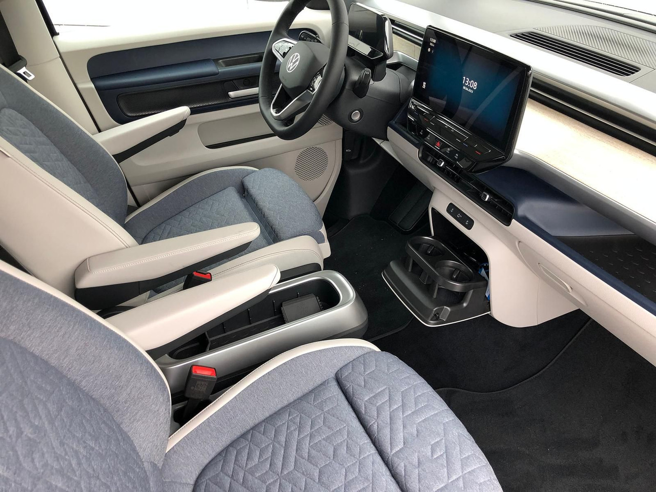 Minivan, Elektrikli kamyonet Volkswagen ID. Buzz 150 kW Pro AHK ACC MATRIX LED KEYLESS: fotoğraf 15 Minivan, Elektrikli kamyonet Volkswagen ID. Buzz 150 kW Pro AHK ACC MATRIX LED KEYLESS: fotoğraf 15