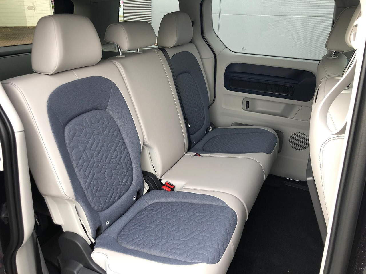 Minivan, Elektrikli kamyonet Volkswagen ID. Buzz 150 kW Pro AHK ACC MATRIX LED KEYLESS: fotoğraf 16 Minivan, Elektrikli kamyonet Volkswagen ID. Buzz 150 kW Pro AHK ACC MATRIX LED KEYLESS: fotoğraf 16