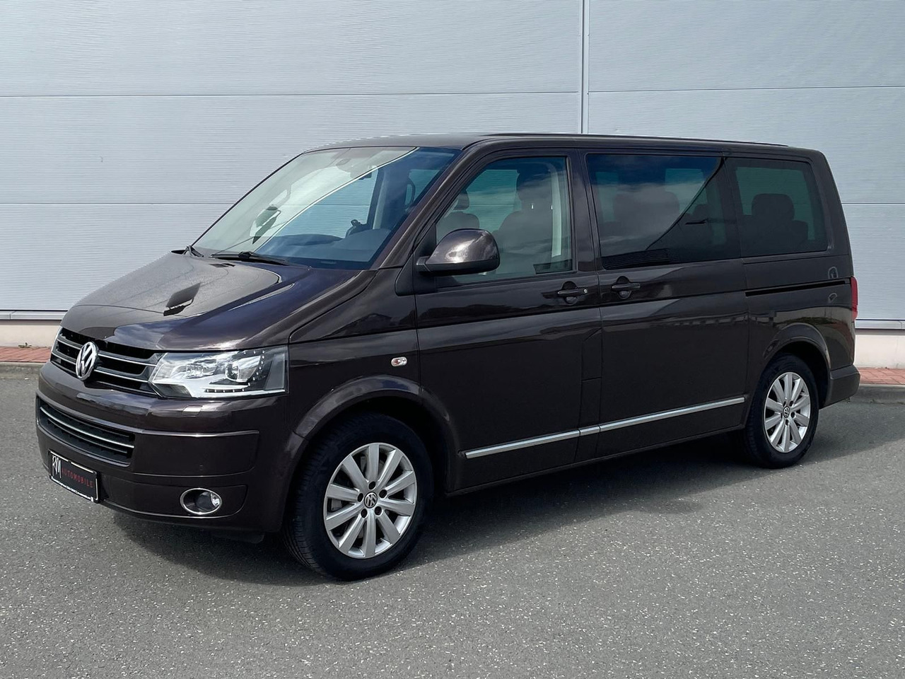 Volkswagen T5 Multivan Highline 4M LEDER AHK MFL - Minivan: fotoğraf 1 Volkswagen T5 Multivan Highline 4M LEDER AHK MFL - Minivan: fotoğraf 1