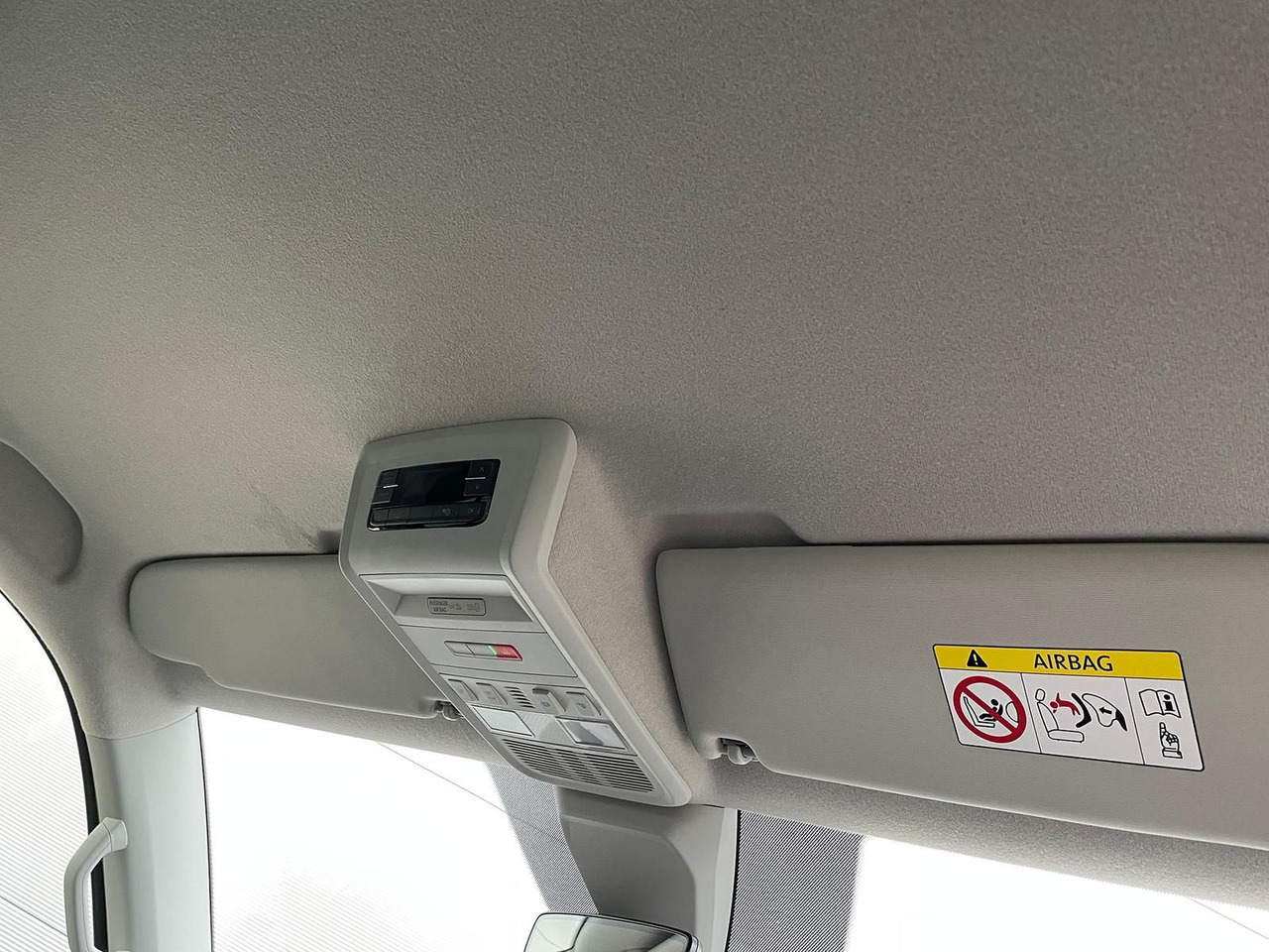 Minibüs, Minivan Volkswagen T6.1 Transporter 4MOTION NAVI STANDHZ ACC PDC: fotoğraf 33 Minibüs, Minivan Volkswagen T6.1 Transporter 4MOTION NAVI STANDHZ ACC PDC: fotoğraf 33