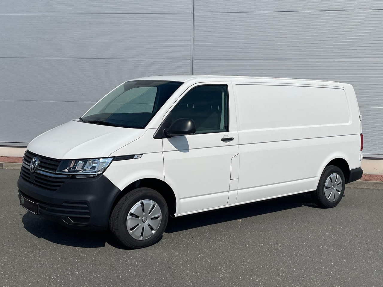 Volkswagen T6.1 Transporter LR 2.0 TDI KLIMA PDC - Panelvan: fotoğraf 1 Volkswagen T6.1 Transporter LR 2.0 TDI KLIMA PDC - Panelvan: fotoğraf 1
