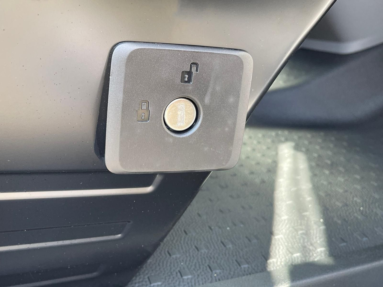 Yeni Panelvan, Çift kabin kamyonet Volkswagen T6.1 Transporter MIXTO lang 4M MFL LED TEMPOMAT: fotoğraf 29
