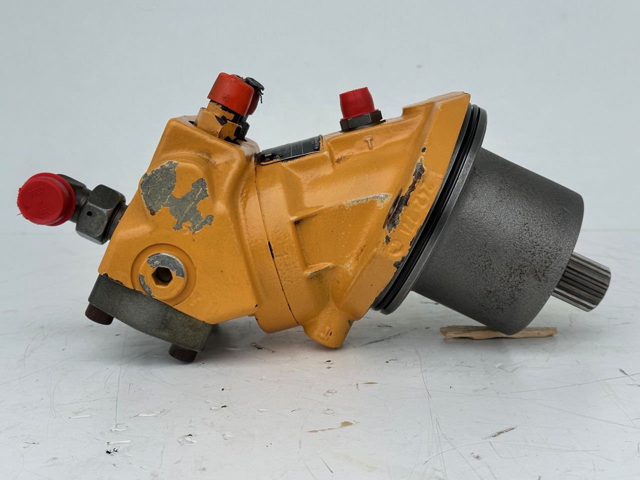 LIEBHERR Konstantmotor mit ID-Nr.5008984-ID-Nr.5007150 – Hydromatik Rexroth Axialkolbenmotor mit Nr.2000349 Typ:A2FE23/61W-NAL191. A308,A310,A312,A900ZW,R308,R310,R312,LOS914,R914,R916. #4064579.DK# - Hidrolik motor - Ekskavatör: fotoğraf 5 LIEBHERR Konstantmotor mit ID-Nr.5008984-ID-Nr.5007150 – Hydromatik Rexroth Axialkolbenmotor mit Nr.2000349 Typ:A2FE23/61W-NAL191. A308,A310,A312,A900ZW,R308,R310,R312,LOS914,R914,R916. #4064579.DK# - Hidrolik motor - Ekskavatör: fotoğraf 5