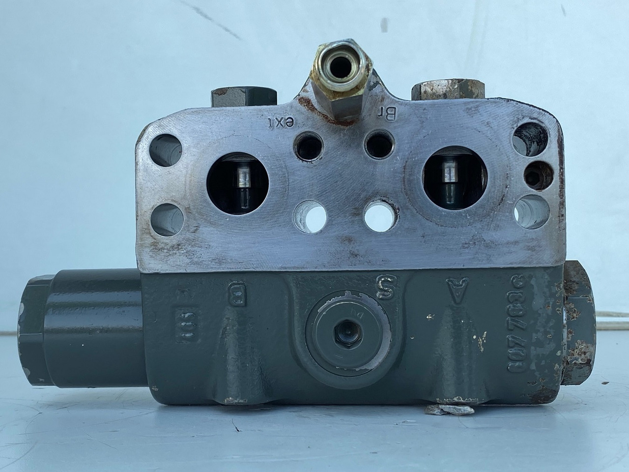 Liebherr Bremsventil ID-Nr.10471957. LOS914, LOS924, R902, R904, R912, R914, R922, R924, R924 COMP, R924 COMPA. #STM20.05## - Yürüyüş motoru - Paletli ekskavatör: fotoğraf 4 Liebherr Bremsventil ID-Nr.10471957. LOS914, LOS924, R902, R904, R912, R914, R922, R924, R924 COMP, R924 COMPA. #STM20.05## - Yürüyüş motoru - Paletli ekskavatör: fotoğraf 4