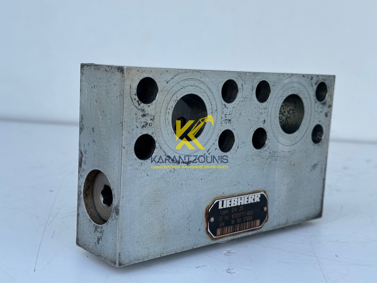 Liebherr Dämpfungsventil ID-Nr.10121777. P924 COMP, P926, R926, R916, R922, R924 COMP, R924, R926 COMP, R926, R930, R936, R946, R950 T, R960 T. #10121777.43199# - Dönüş motoru - İş makinaları: fotoğraf 2 Liebherr Dämpfungsventil ID-Nr.10121777. P924 COMP, P926, R926, R916, R922, R924 COMP, R924, R926 COMP, R926, R930, R936, R946, R950 T, R960 T. #10121777.43199# - Dönüş motoru - İş makinaları: fotoğraf 2