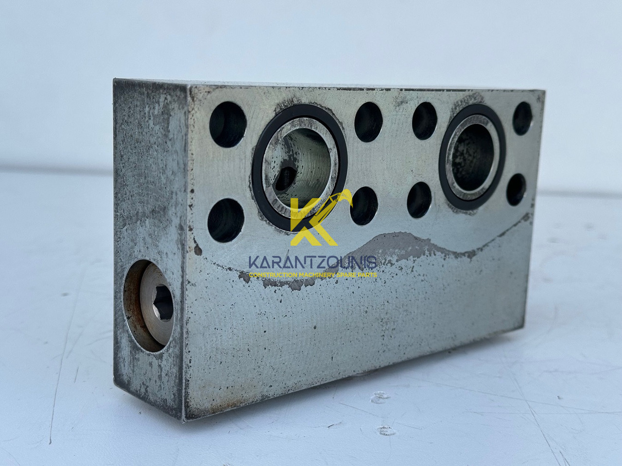 Liebherr Dämpfungsventil ID-Nr.10121777. P924 COMP, P926, R926, R916, R922, R924 COMP, R924, R926 COMP, R926, R930, R936, R946, R950 T, R960 T. #10121777.43199# - Dönüş motoru - İş makinaları: fotoğraf 4 Liebherr Dämpfungsventil ID-Nr.10121777. P924 COMP, P926, R926, R916, R922, R924 COMP, R924, R926 COMP, R926, R930, R936, R946, R950 T, R960 T. #10121777.43199# - Dönüş motoru - İş makinaları: fotoğraf 4