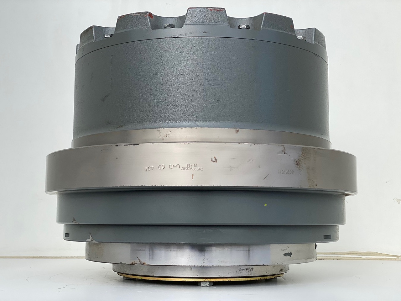 Liebherr Fahrantrieb FAT450P123,   ID-Nr.90202516 - ID-Nr.90202517.   LOS954, R940, R946, R950, R954, R956.  #159-04# - Yürüyüş motoru - Paletli ekskavatör: fotoğraf 3 Liebherr Fahrantrieb FAT450P123,   ID-Nr.90202516 - ID-Nr.90202517.   LOS954, R940, R946, R950, R954, R956.  #159-04# - Yürüyüş motoru - Paletli ekskavatör: fotoğraf 3