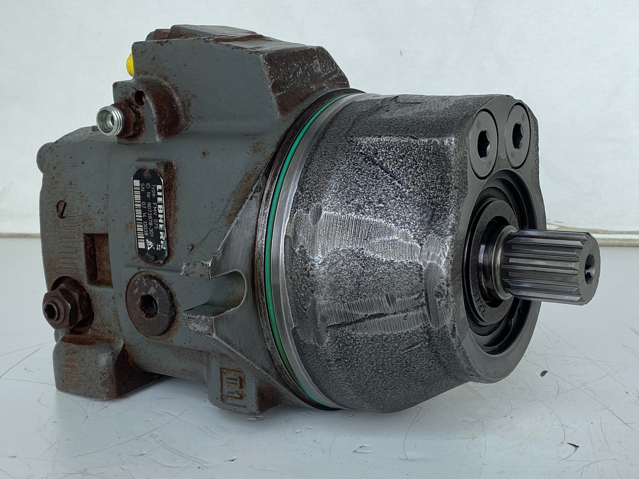 Liebherr Hydraulikeinbaumotor FMV075, ID-Nr.9073978. LOS914, LOS924, R902, R904, R912, R914, R922, R924, R924 COMP, R924 COMPA. #13038# - Hidrolik motor - Paletli ekskavatör: fotoğraf 1 Liebherr Hydraulikeinbaumotor FMV075, ID-Nr.9073978. LOS914, LOS924, R902, R904, R912, R914, R922, R924, R924 COMP, R924 COMPA. #13038# - Hidrolik motor - Paletli ekskavatör: fotoğraf 1