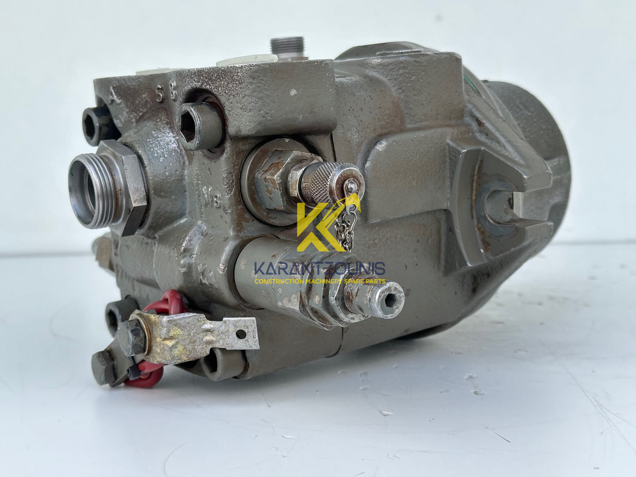 Liebherr Hydraulikeinbaumotor Typ:FMF058, ID-Nr.10122576 - ID-Nr.10145827 - ID-Nr.11371069. LOS1906, P924 COMP , R906, R906 PROTO, R916, R922, R924, R924 COMP, R926 COMP, R926 K LC. #11371069.43199# - Dönüş motoru - İş makinaları: fotoğraf 4 Liebherr Hydraulikeinbaumotor Typ:FMF058, ID-Nr.10122576 - ID-Nr.10145827 - ID-Nr.11371069. LOS1906, P924 COMP , R906, R906 PROTO, R916, R922, R924, R924 COMP, R926 COMP, R926 K LC. #11371069.43199# - Dönüş motoru - İş makinaları: fotoğraf 4