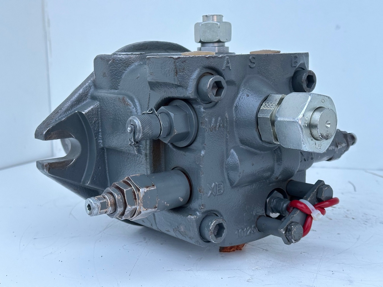 Liebherr Hydraulikeinbaumotor Typ:FMF090. ID-Nr.10139164 - ID-Nr.11371743. R946 LC, R946 LC-V, R946 NLC, R946 S-HD, R950 LC-V, R950 S-HD, R950. #11371743.11929# - Dönüş motoru - Ekskavatör: fotoğraf 5 Liebherr Hydraulikeinbaumotor Typ:FMF090. ID-Nr.10139164 - ID-Nr.11371743. R946 LC, R946 LC-V, R946 NLC, R946 S-HD, R950 LC-V, R950 S-HD, R950. #11371743.11929# - Dönüş motoru - Ekskavatör: fotoğraf 5