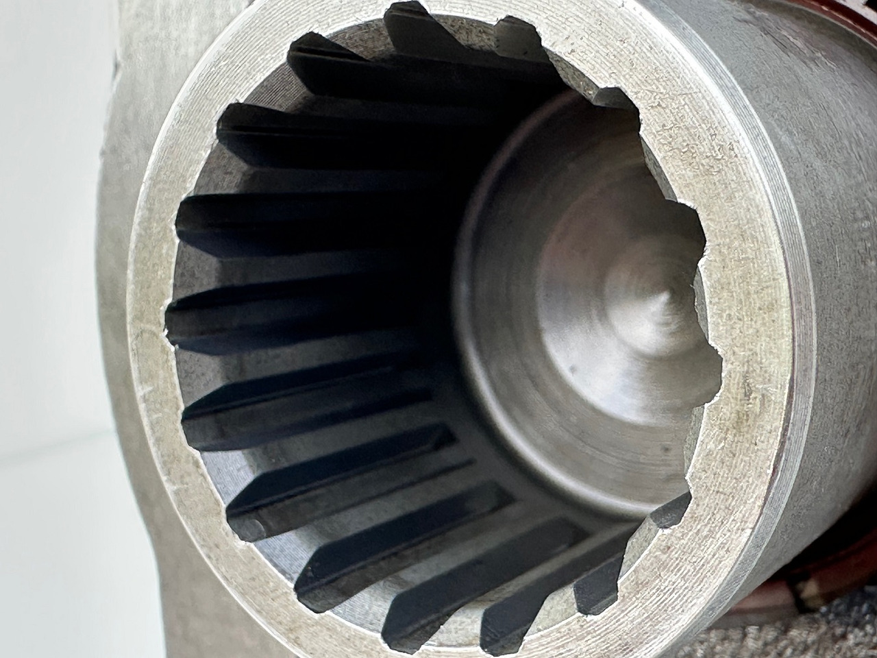 Yürüyüş motoru - İş makinaları Liebherr Hydraulikeinbaumotor Typ:LH46VE 108. ID-Nr.11428178 . LOS926-1715,R926-1715,R928-1715,R930-1716,R934-1550,R936K-LC,R936K-NLC,R936K-SLC,R938. #11428178.0663#: fotoğraf 11 Yürüyüş motoru - İş makinaları Liebherr Hydraulikeinbaumotor Typ:LH46VE 108. ID-Nr.11428178 . LOS926-1715,R926-1715,R928-1715,R930-1716,R934-1550,R936K-LC,R936K-NLC,R936K-SLC,R938. #11428178.0663#: fotoğraf 11