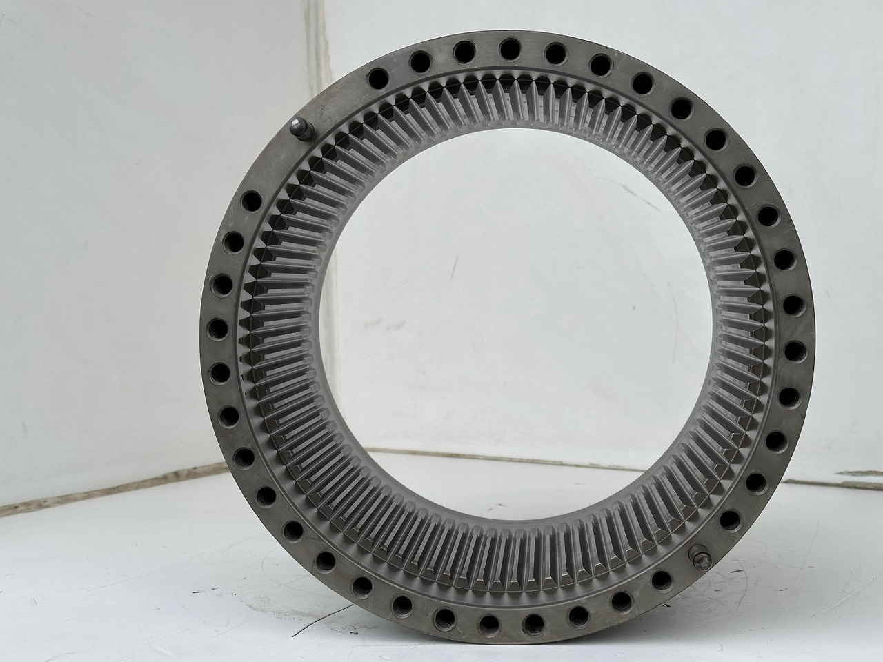 Liebherr Innenrad ID-Nr.90206974. SAT300/282. LH40 C LH40 CP, LH40 M, LH40MP, LH50 CHR, LH50 CHRP, LH50 M, LH50 MHR, LH50 MHRP, LH50MT. #90206974.137239# - Vites kutusu - Tekerlekli ekskavatör: fotoğraf 4 Liebherr Innenrad ID-Nr.90206974. SAT300/282. LH40 C LH40 CP, LH40 M, LH40MP, LH50 CHR, LH50 CHRP, LH50 M, LH50 MHR, LH50 MHRP, LH50MT. #90206974.137239# - Vites kutusu - Tekerlekli ekskavatör: fotoğraf 4