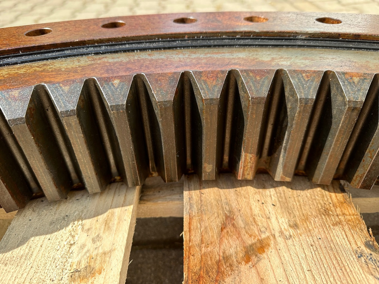 Döner tabla - Paletli ekskavatör Liebherr Kugeldrehverbindung Typ:KUD64VJ003-001. ID-Nr.982751901 - ID-Nr.932833001. A914B-LI, A914C-LI, A924C-LI, LH30, LH35, R914B, R914C, R922, R924B, R924 C, R924 COMP, P924 C. #0115#: fotoğraf 9 Döner tabla - Paletli ekskavatör Liebherr Kugeldrehverbindung Typ:KUD64VJ003-001. ID-Nr.982751901 - ID-Nr.932833001. A914B-LI, A914C-LI, A924C-LI, LH30, LH35, R914B, R914C, R922, R924B, R924 C, R924 COMP, P924 C. #0115#: fotoğraf 9