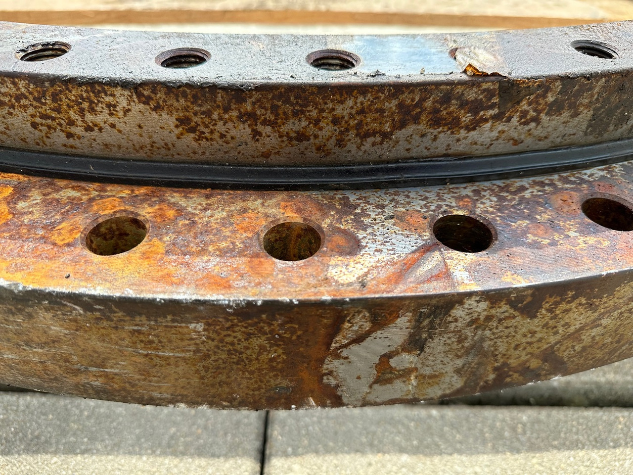 Döner tabla - Paletli ekskavatör Liebherr Kugeldrehverbindung Typ:KUD64VJ003-001. ID-Nr.982751901 - ID-Nr.932833001. A914B-LI, A914C-LI, A924C-LI, LH30, LH35, R914B, R914C, R922, R924B, R924 C, R924 COMP, P924 C. #0115#: fotoğraf 14 Döner tabla - Paletli ekskavatör Liebherr Kugeldrehverbindung Typ:KUD64VJ003-001. ID-Nr.982751901 - ID-Nr.932833001. A914B-LI, A914C-LI, A924C-LI, LH30, LH35, R914B, R914C, R922, R924B, R924 C, R924 COMP, P924 C. #0115#: fotoğraf 14