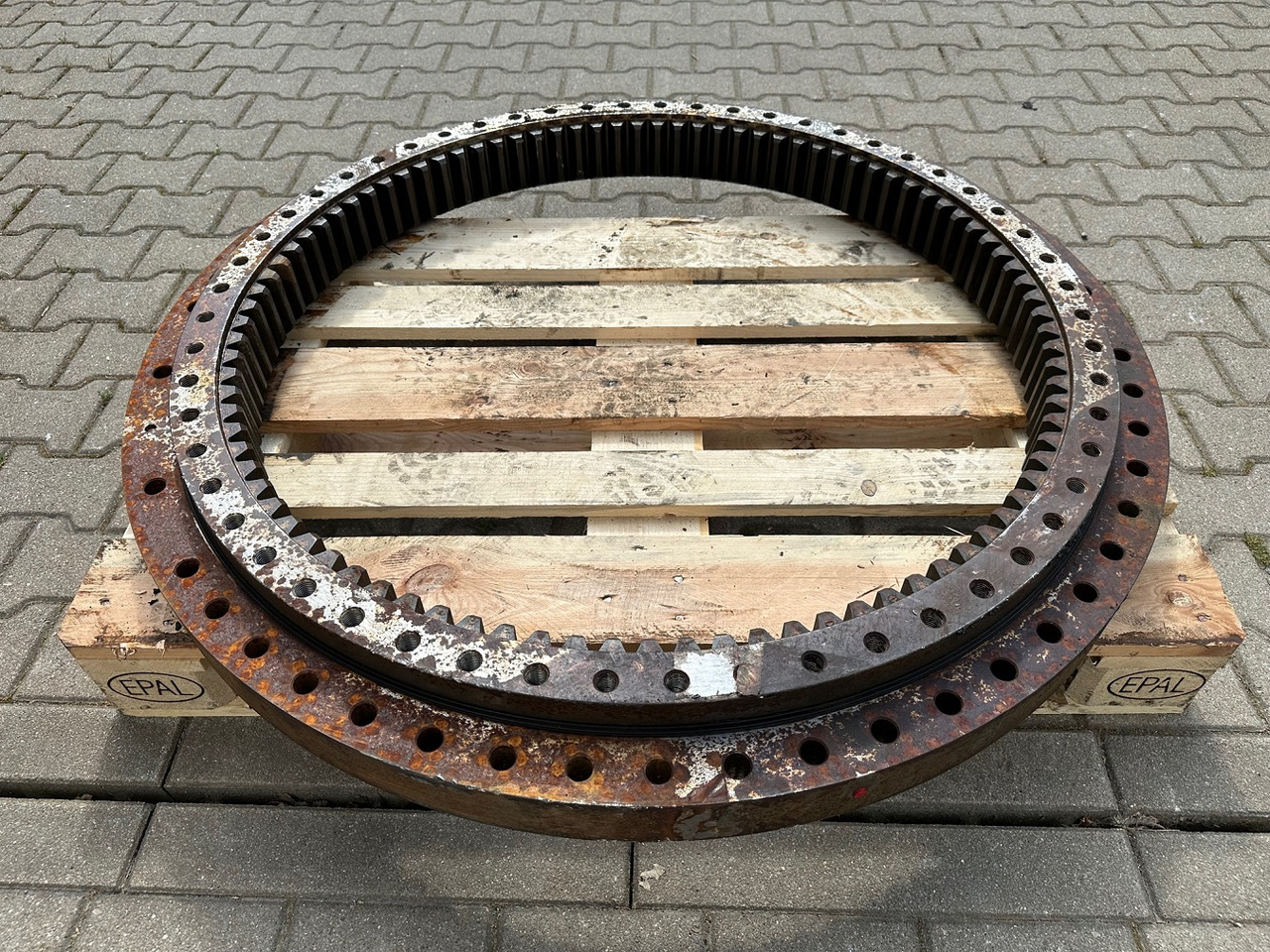 Döner tabla - Paletli ekskavatör Liebherr Kugeldrehverbindung Typ:KUD64VJ003-001. ID-Nr.982751901 - ID-Nr.932833001. A914B-LI, A914C-LI, A924C-LI, LH30, LH35, R914B, R914C, R922, R924B, R924 C, R924 COMP, P924 C. #0115#: fotoğraf 6 Döner tabla - Paletli ekskavatör Liebherr Kugeldrehverbindung Typ:KUD64VJ003-001. ID-Nr.982751901 - ID-Nr.932833001. A914B-LI, A914C-LI, A924C-LI, LH30, LH35, R914B, R914C, R922, R924B, R924 C, R924 COMP, P924 C. #0115#: fotoğraf 6