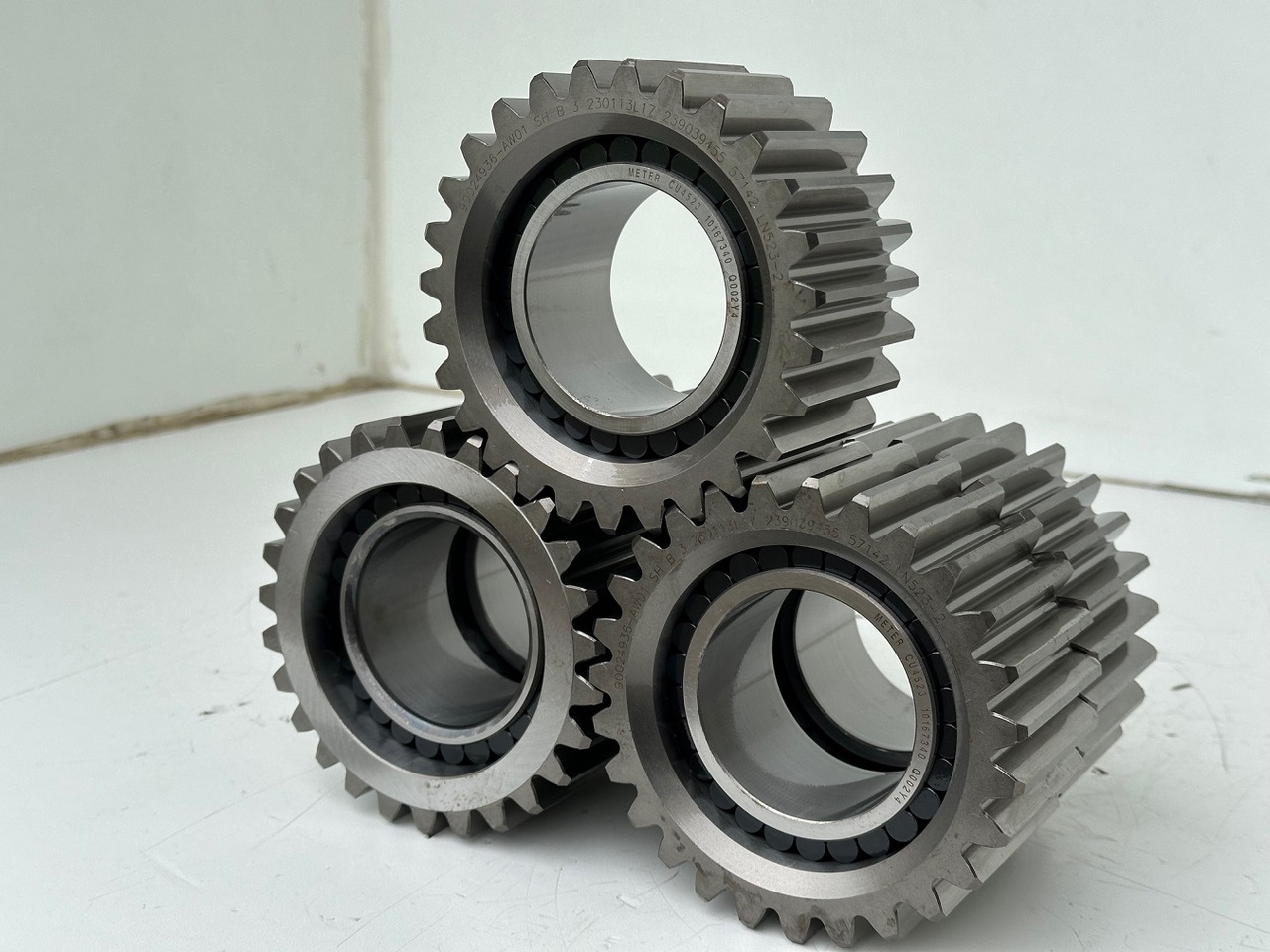 Liebherr Planetenrad ID-Nr.90024935. FAT400P112 - FAT400P130 - FAT400P139. R926, R928, R930, R934, R936, R938, R940, R944, R946, R950 T. #90024935.20.02# - Transmisyon - İş makinaları: fotoğraf 1 Liebherr Planetenrad ID-Nr.90024935. FAT400P112 - FAT400P130 - FAT400P139. R926, R928, R930, R934, R936, R938, R940, R944, R946, R950 T. #90024935.20.02# - Transmisyon - İş makinaları: fotoğraf 1