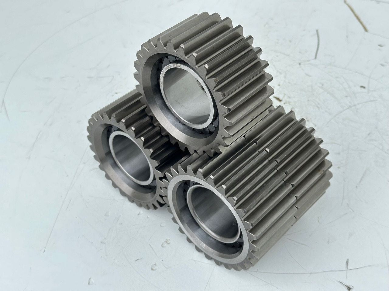 Liebherr Planetenrad ID-Nr.90205840. FAT350P126 - FAT350P138. R920 - R922 - R924 - R925 - R926 - R930 T. #90205840.22.05.02# - Yürüyüş motoru - Paletli ekskavatör: fotoğraf 2 Liebherr Planetenrad ID-Nr.90205840. FAT350P126 - FAT350P138. R920 - R922 - R924 - R925 - R926 - R930 T. #90205840.22.05.02# - Yürüyüş motoru - Paletli ekskavatör: fotoğraf 2