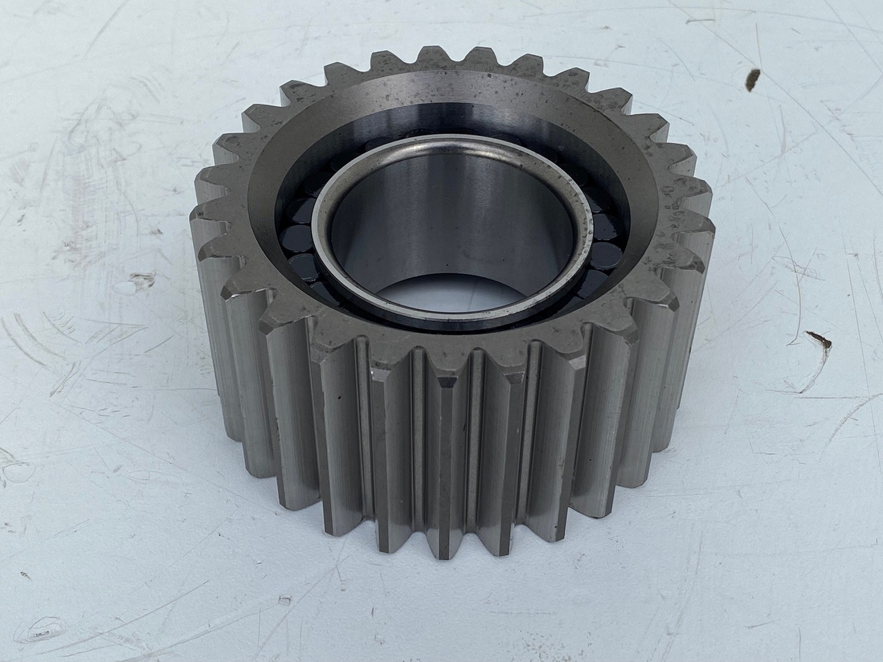 Liebherr Planetenrad ID-Nr.90205840. FAT350P126 - FAT350P138. R920 - R922 - R924 - R925 - R926 - R930 T. #PL25.02.2# - Yürüyüş motoru - İş makinaları: fotoğraf 2 Liebherr Planetenrad ID-Nr.90205840. FAT350P126 - FAT350P138. R920 - R922 - R924 - R925 - R926 - R930 T. #PL25.02.2# - Yürüyüş motoru - İş makinaları: fotoğraf 2