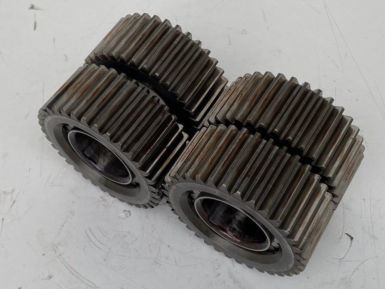 Liebherr Planetenrad mit Zylinderrollenlager ID-Nr.9443048 - ID-Nr.944304803 - ID-Nr.90209439 - ID-Nr.761003303- ID-Nr.10191884.  #PL25.11# - Dönüş motoru - Paletli ekskavatör: fotoğraf 5 Liebherr Planetenrad mit Zylinderrollenlager ID-Nr.9443048 - ID-Nr.944304803 - ID-Nr.90209439 - ID-Nr.761003303- ID-Nr.10191884.  #PL25.11# - Dönüş motoru - Paletli ekskavatör: fotoğraf 5