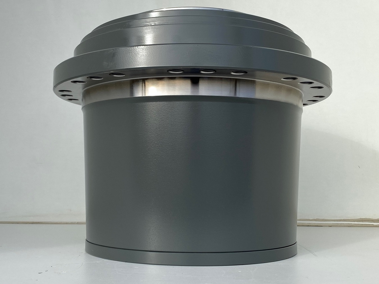 Original Liebherr Fahrantrieb Typ: FAT350P138 mit ID-Nr.90216427 - ID-Nr.90216428 - ID-Nr.90216429. LO1926, LOS926, R922, R924, R926, R930. #90216428.3064# - Yürüyüş motoru - İş makinaları: fotoğraf 3 Original Liebherr Fahrantrieb Typ: FAT350P138 mit ID-Nr.90216427 - ID-Nr.90216428 - ID-Nr.90216429. LO1926, LOS926, R922, R924, R926, R930. #90216428.3064# - Yürüyüş motoru - İş makinaları: fotoğraf 3