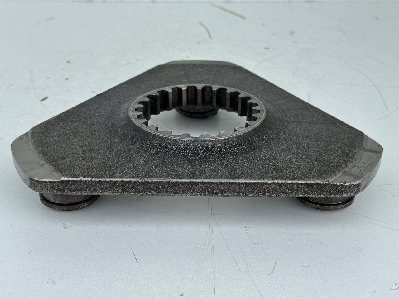 Original Liebherr Planetenträger ID-Nr.90214391. FAT400P130. LOS926,R926,R930,R934,R936 K-LC,R936 K-NLC,R936 K-SLC,R938. #90214391.FI.2049# - Yürüyüş motoru - İş makinaları: fotoğraf 5 Original Liebherr Planetenträger ID-Nr.90214391. FAT400P130. LOS926,R926,R930,R934,R936 K-LC,R936 K-NLC,R936 K-SLC,R938. #90214391.FI.2049# - Yürüyüş motoru - İş makinaları: fotoğraf 5