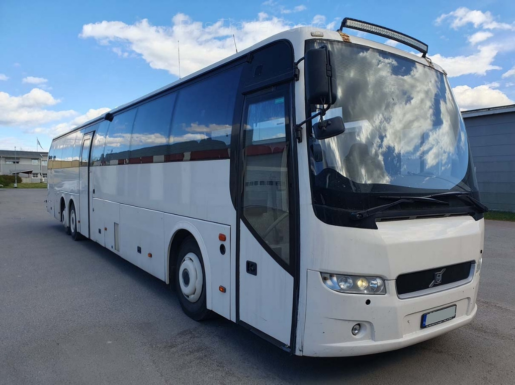 VOLVO 9700S NLB12M - Turistik otobüs: fotoğraf 1 VOLVO 9700S NLB12M - Turistik otobüs: fotoğraf 1