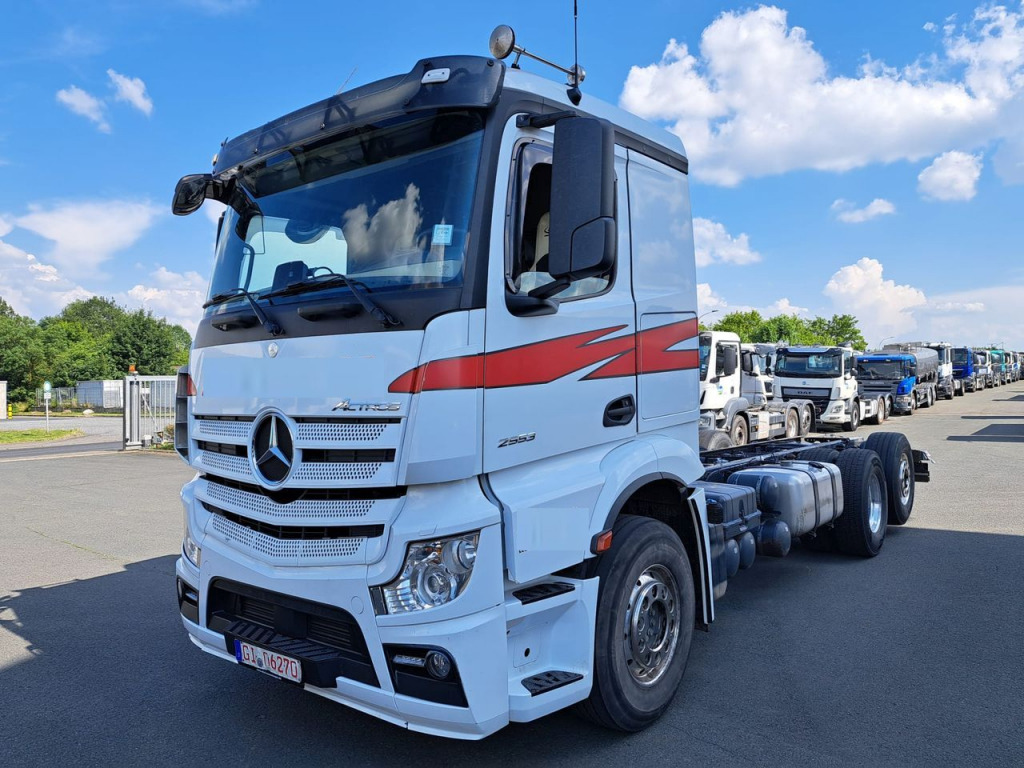 Mercedes Benz 2553 Actros 6x2 (Nr. 5804) - Şasi kamyon: fotoğraf 2 Mercedes Benz 2553 Actros 6x2 (Nr. 5804) - Şasi kamyon: fotoğraf 2