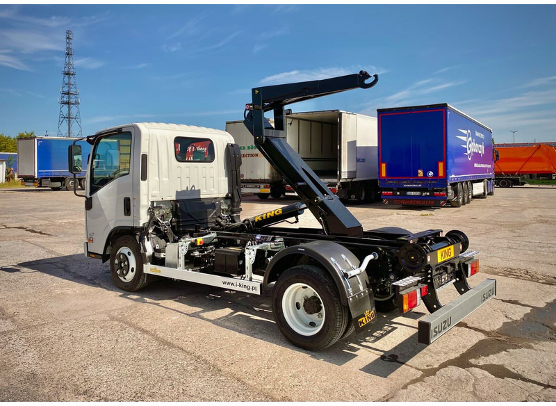 Isuzu M27 - Kancalı yükleyici kamyon: fotoğraf 1 Isuzu M27 - Kancalı yükleyici kamyon: fotoğraf 1