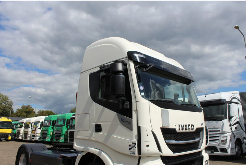 Iveco STRALIS 400 * RETARDER * CNG * 4X2 * LOW KM * - Çekici: fotoğraf 5 Iveco STRALIS 400 * RETARDER * CNG * 4X2 * LOW KM * - Çekici: fotoğraf 5