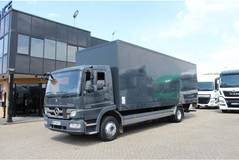 Mercedes-Benz Atego 1318 * EURO5 * 4X2 * MANUAL * - Kapalı kasa kamyon: fotoğraf 1 Mercedes-Benz Atego 1318 * EURO5 * 4X2 * MANUAL * - Kapalı kasa kamyon: fotoğraf 1